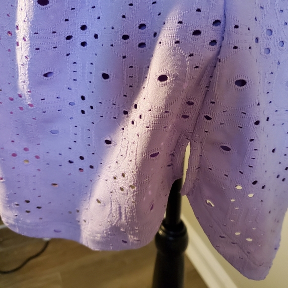 ISAAC MIZRAHI LIVE Eyelot Tee - Picture 3 of 5